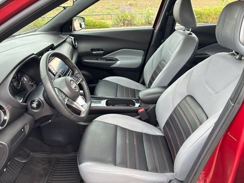 Used 2023 Nissan Kicks SR w/ SR Premium Package FWD image 13