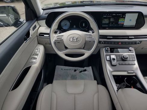 Used 2024 Hyundai Palisade Calligraphy FWD image 18
