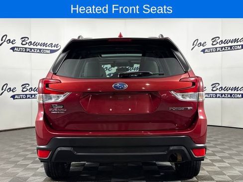 Used 2019 Subaru Forester Premium image 7