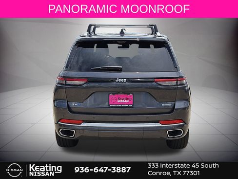 Used 2022 Jeep Grand Cherokee Summit AWD/4WD image 7