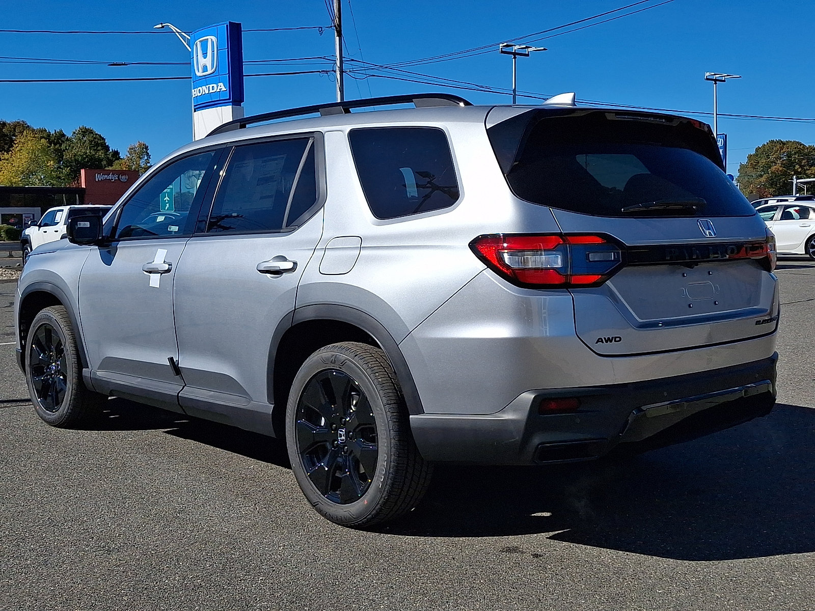 New 2026 Honda Pilot Black Edition image 4