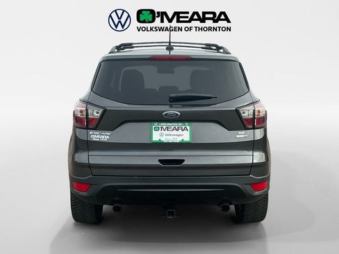 Used 2018 Ford Escape SE w/ SE Sport Appearance Package image 4