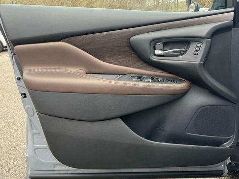 Used 2024 Nissan Murano Platinum w/ Cargo Package image 14