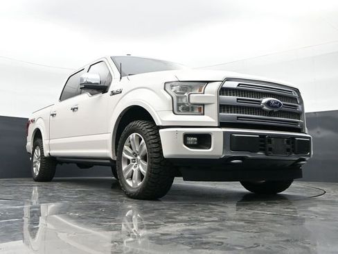 Used 2017 Ford F150 Platinum w/ Equipment Group 701A Luxury AWD/4WD image 20
