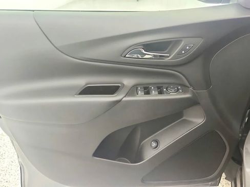 Used 2024 Chevrolet Equinox LT w/ LPO, Floor Liner Package image 32