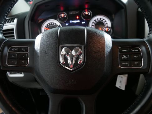 Used 2018 RAM 1500 Big Horn AWD/4WD image 25