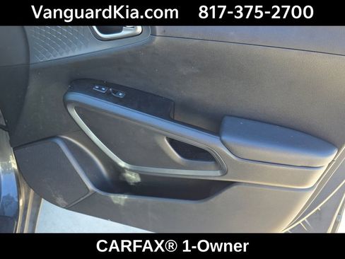 Used 2021 Kia Soul S image 24