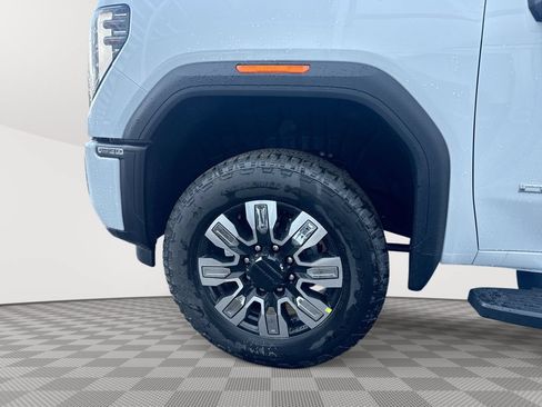 New 2026 GMC Sierra 2500 Denali w/ Denali Reserve Package AWD/4WD image 30