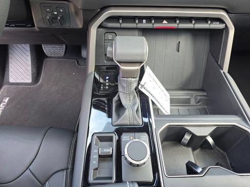 New 2026 Toyota Tundra Limited AWD/4WD image 27