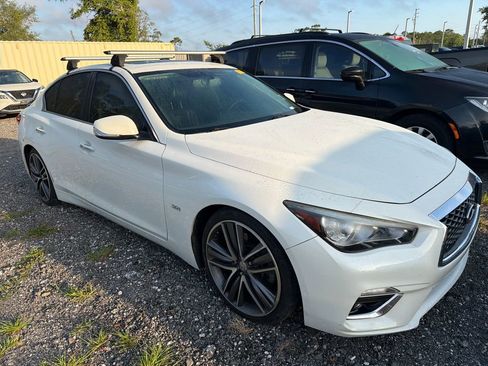 Used 2018 INFINITI Q50 Luxe w/ Essential Package (3.0T Luxe) RWD image 9
