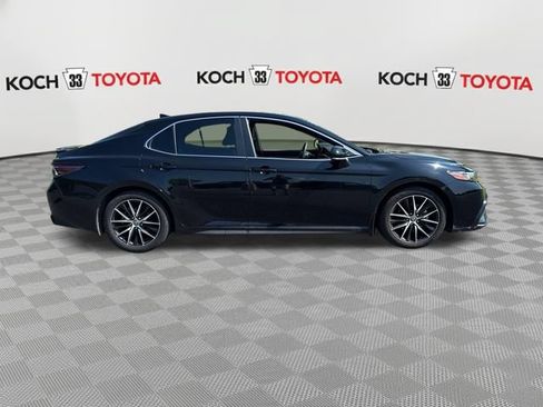 Used 2023 Toyota Camry SE w/ Cold Weather Package AWD/4WD image 9