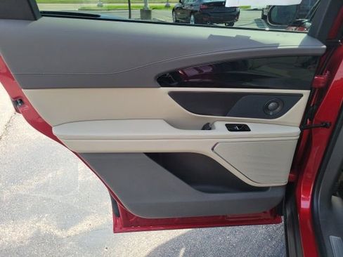 Used 2024 Lincoln Nautilus Reserve w/ Equipment Group 202A AWD/4WD image 21