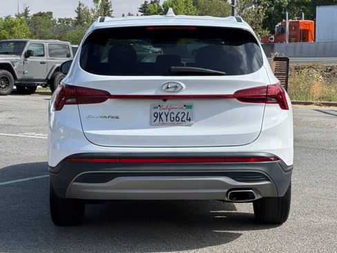 Used 2023 Hyundai Santa Fe SE FWD image 5