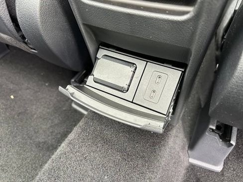 New 2026 Mercedes-Benz GLB 250 4MATIC image 23