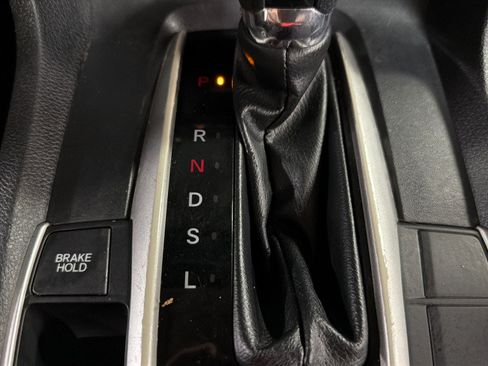 Used 2020 Honda Civic LX image 36