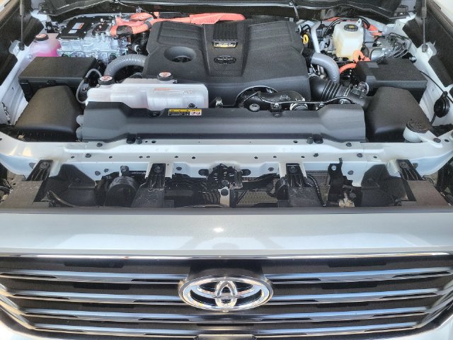 New 2026 Toyota Sequoia Limited w/ Tow Technology Package AWD/4WD image 27