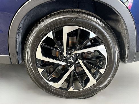 Used 2022 Mitsubishi Outlander SE FWD image 37