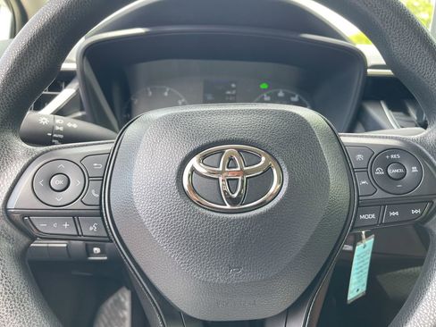 Certified 2024 Toyota Corolla LE AWD/4WD image 6