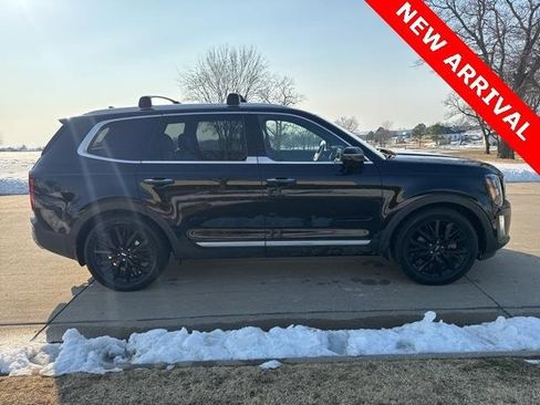 Used 2021 Kia Telluride SX w/ SX Prestige Package image 2
