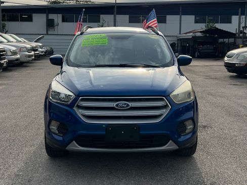 Used 2018 Ford Escape SE AWD/4WD image 3