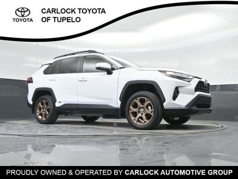 Used 2023 Toyota RAV4 AWD Hybrid image 38
