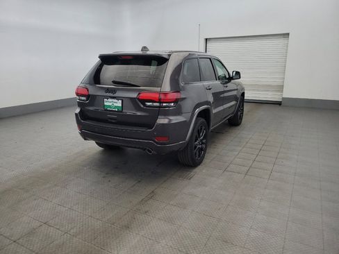 Used 2021 Jeep Grand Cherokee Laredo X AWD/4WD image 9