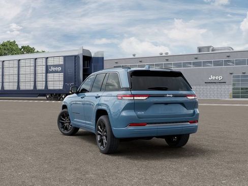 New 2026 Jeep Grand Cherokee Limited AWD/4WD image 3