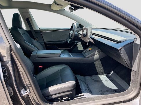 Used 2025 Tesla Model 3 Long Range RWD image 29