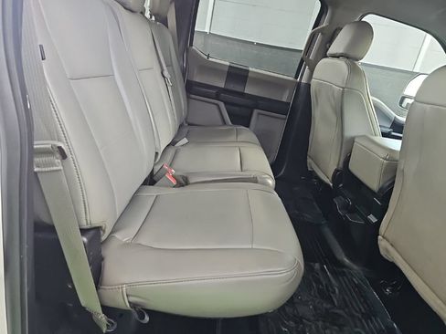 Used 2019 Ford F250 XL w/ Power Equipment Group AWD/4WD image 25