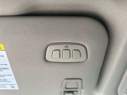 New 2025 Lincoln Nautilus Premier w/ Equipment Group 102A image 12