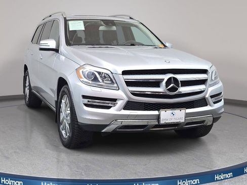 Used 2014 Mercedes-Benz GL 450 4MATIC image 3