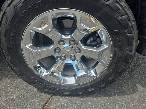Used 2019 RAM 1500 Big Horn AWD/4WD image 38
