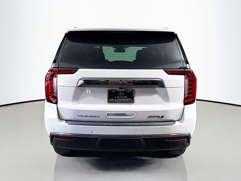 Used 2023 GMC Yukon AT4 w/ Technology Package image 6