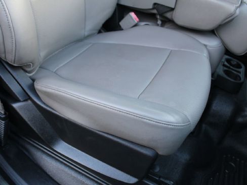 Used 2019 Ford F450 XL image 23