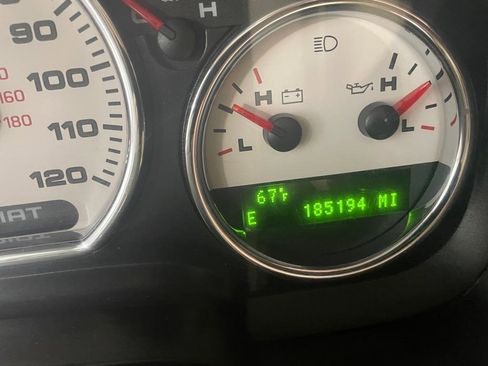 Used 2005 Ford F150 Lariat AWD/4WD image 26