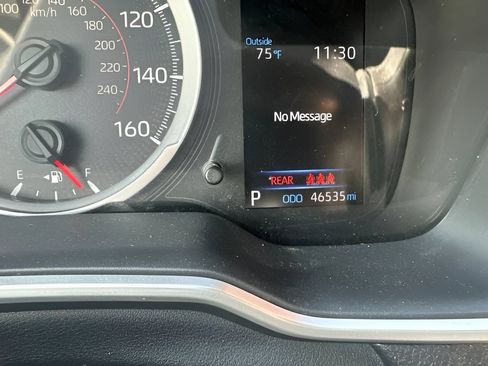 Used 2022 Toyota Corolla SE FWD image 18