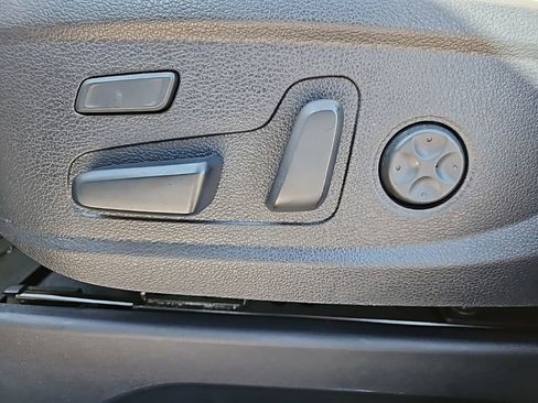 Used 2021 Hyundai Palisade Limited image 13