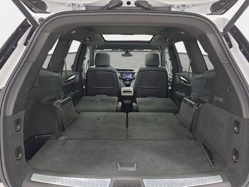Used 2020 Cadillac XT6 Sport AWD/4WD image 32