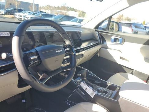 New 2026 Kia Sorento S w/ S Panoramic Sunroof Package image 13