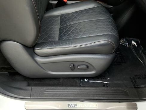 Used 2023 Nissan Murano Platinum w/ Cargo Package AWD/4WD image 37