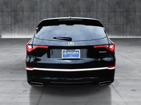 Used 2023 Acura MDX FWD w/ Technology Package image 4