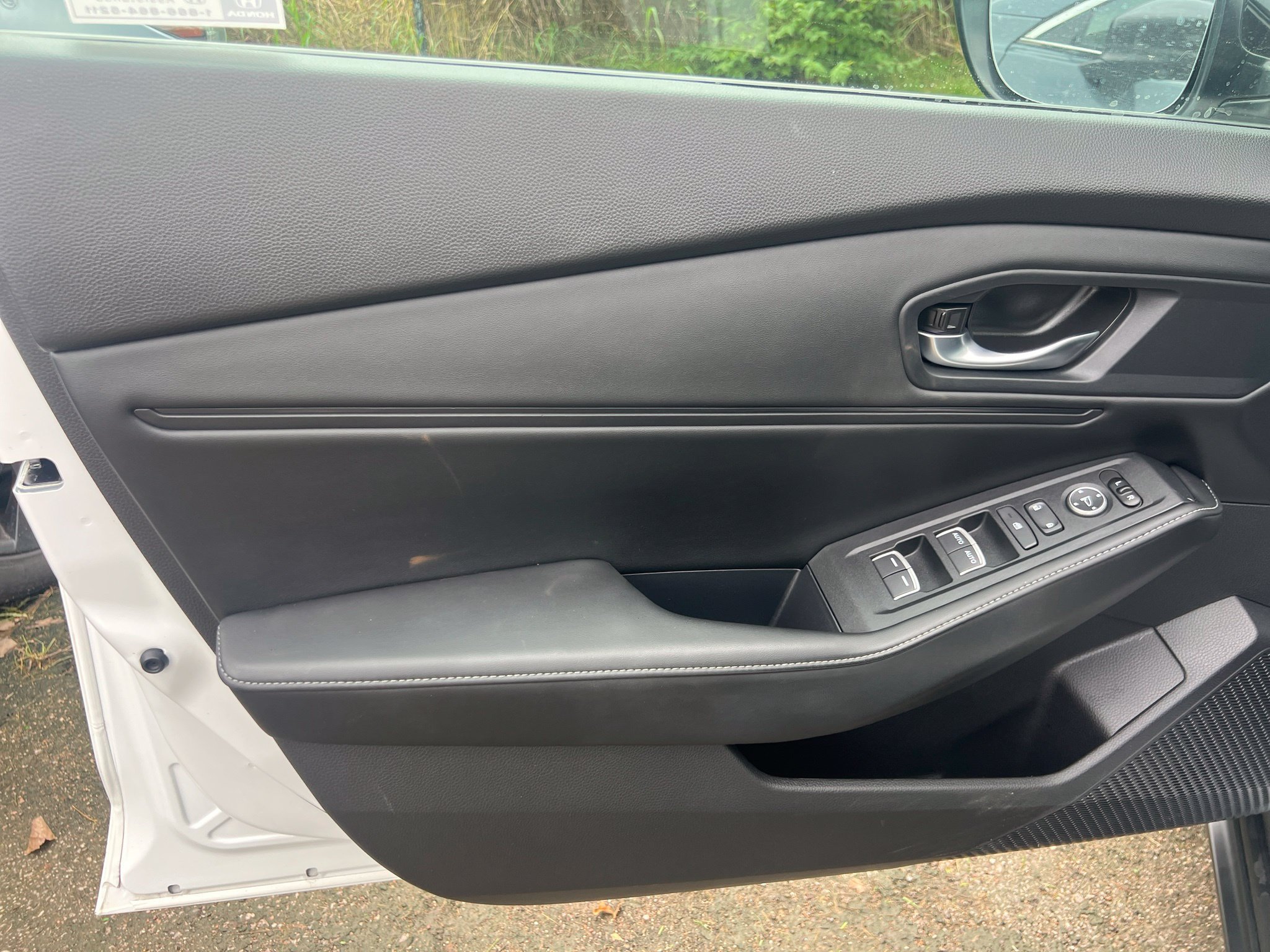Used 2023 Honda Accord Sport image 8