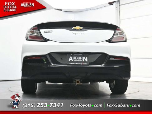 Used 2017 Chevrolet Volt LT w/ Comfort Package FWD image 19