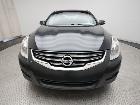 Used 2010 Nissan Altima 2.5 SL w/ SL Pkg FWD image 11