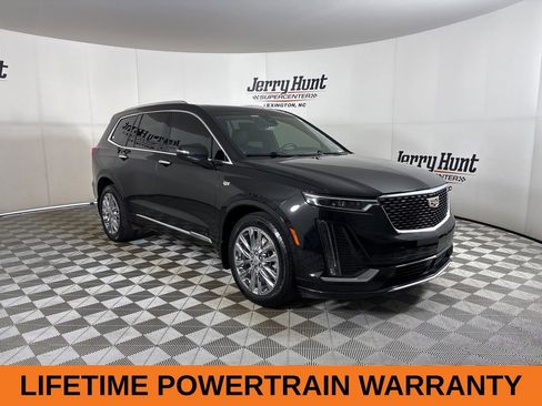 Used 2022 Cadillac XT6 Premium Luxury w/ Platinum Package image 4