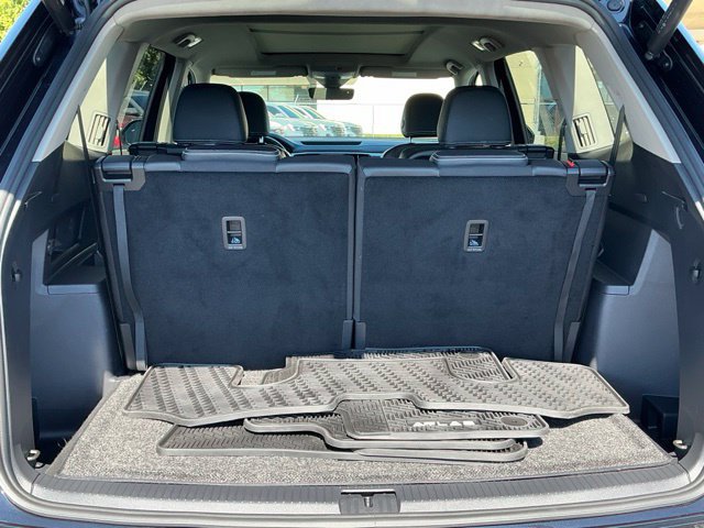Certified 2023 Volkswagen Atlas SEL R-Line AWD/4WD image 20
