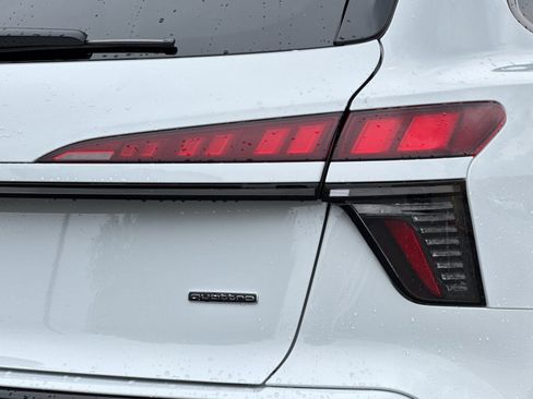 New 2026 Audi Q3 quattro 2.0T AWD/4WD image 24
