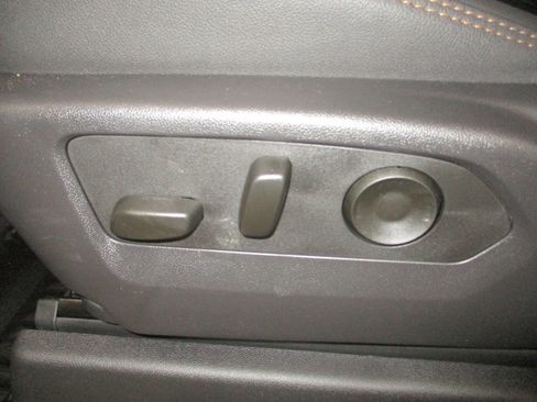 New 2025 GMC Sierra 2500 AT4 w/ AT4 Premium Plus Package image 20