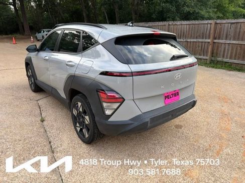 Used 2024 Hyundai Kona SEL w/ Convenience Package FWD image 9