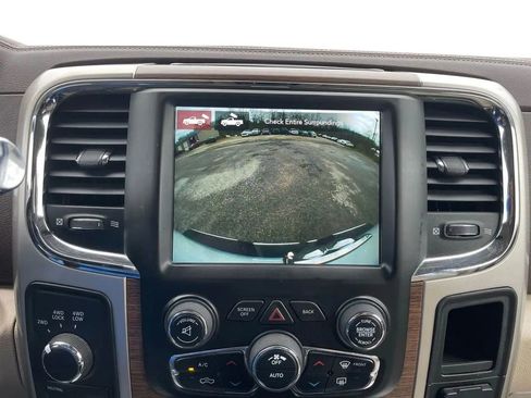 Used 2018 RAM 3500 Laramie image 28